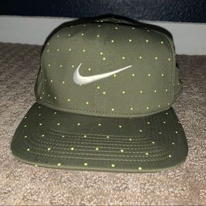 Nike golf hat